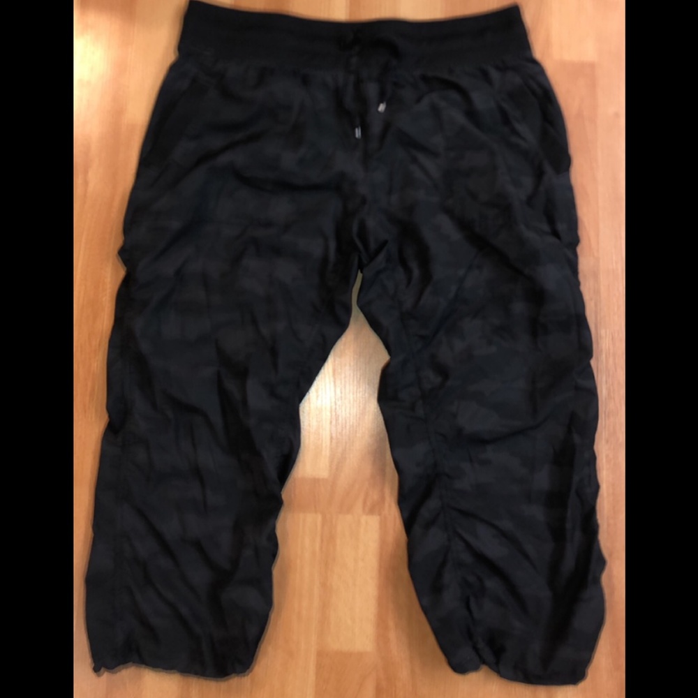 Misc brand Workout Camo Crops